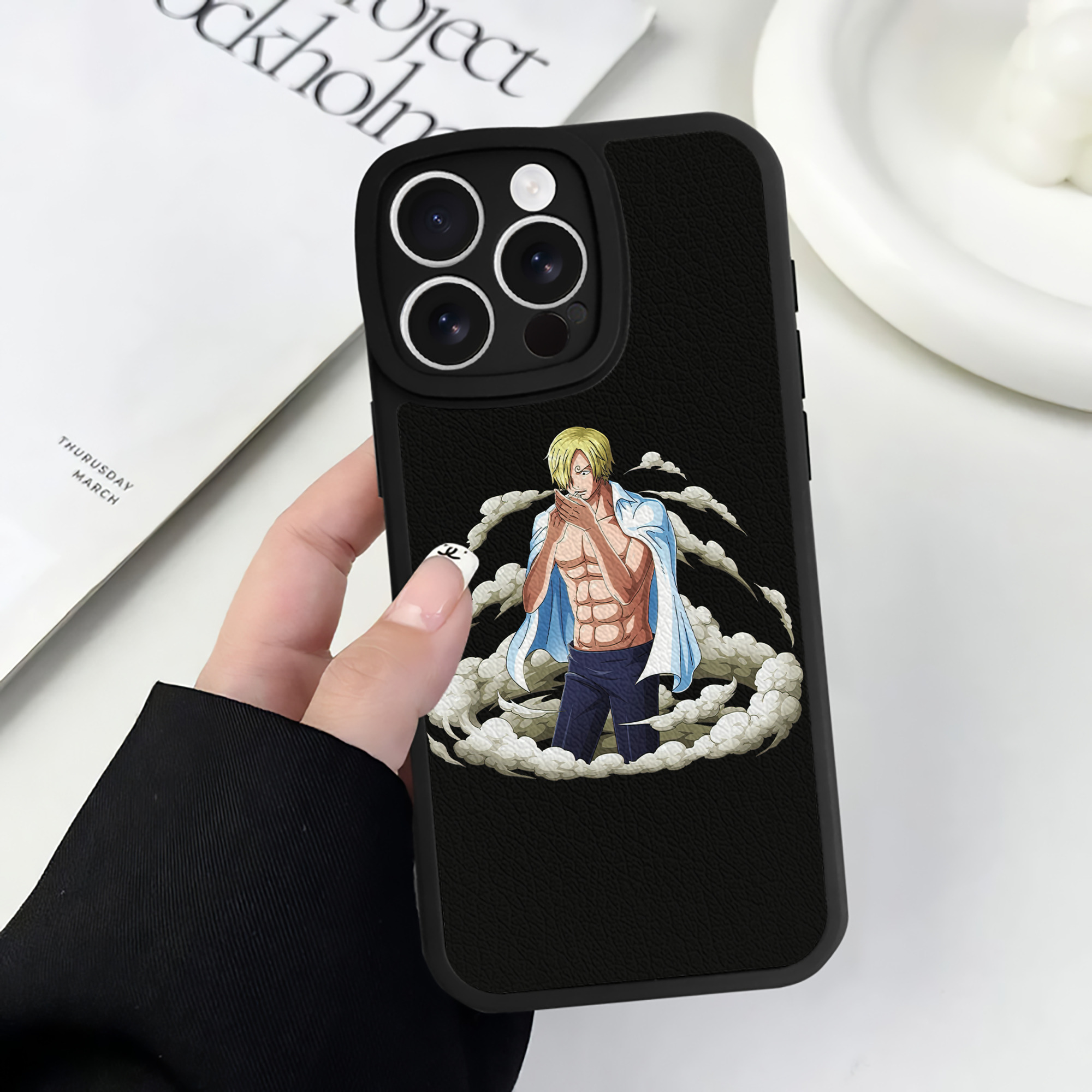 （画像用） ワンピース サンジ ONE PIECE Sanji 【iPhone 16シリーズ対応】シリコンスマホケース（レザー調） 材質：シリコン
